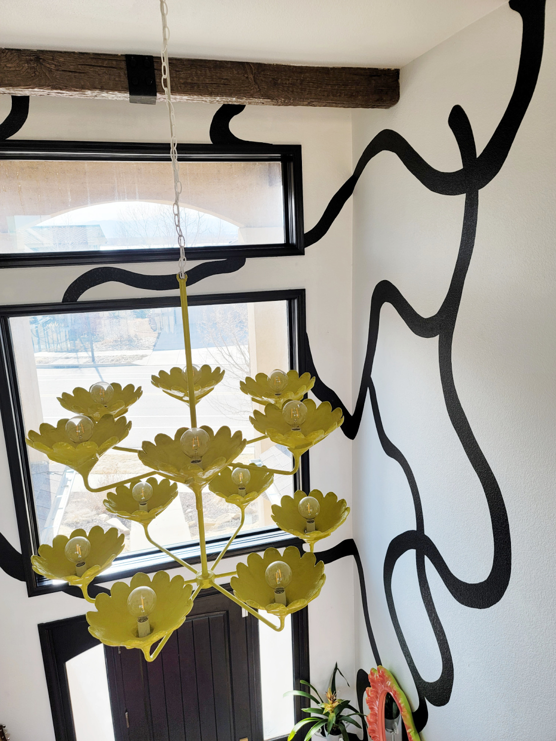 DIY Abstract Wall Mural by top US home decor blogger, Eclectic Twist