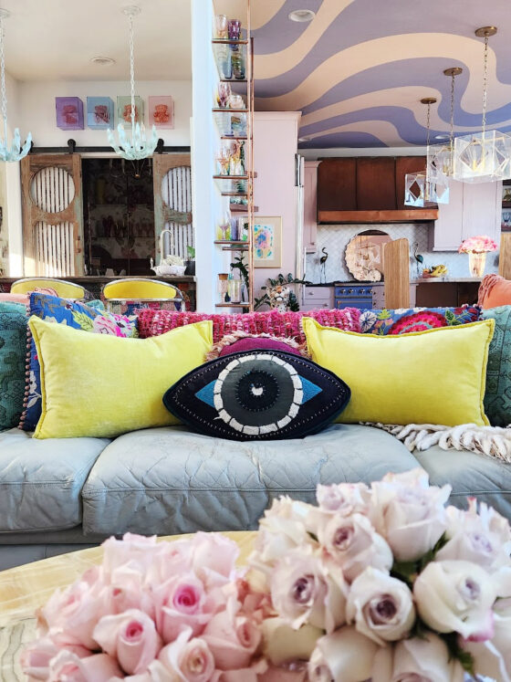 Low Budget Fam Room Makeover w/Thrifted Finds!